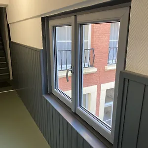 Au Qui Dort - Archives 3 , Lille France