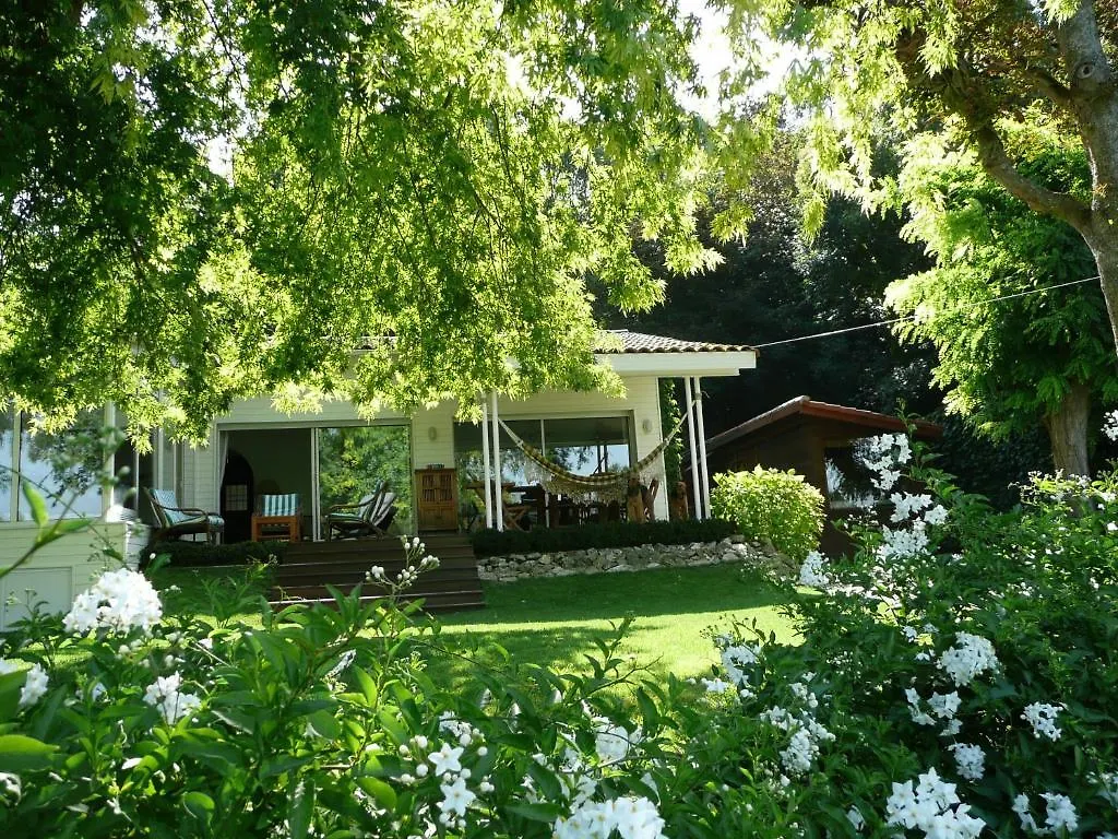 B&B Garonnella Toulouse 2*,  France